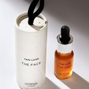 Tan Luxe The Face Illuminating Self-Tan Drops